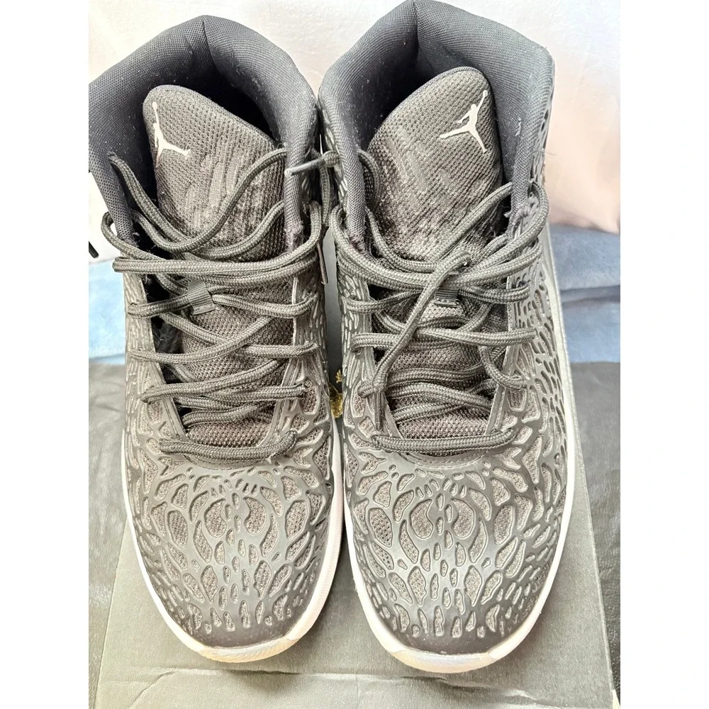 Jordan Ultra Fly Mens Basketball Shoes Black White 834268-011 Size 11‎